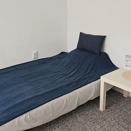 Away Apartment *
